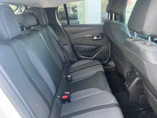 peugeot-208-2022-gasolina-1199cc