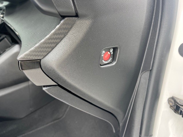 peugeot-208-2021-gasolina-1199cc