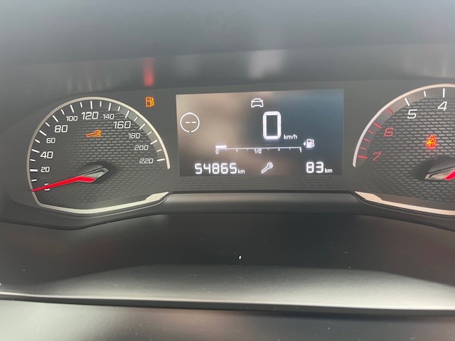 peugeot-208-2021-gasolina-1199cc