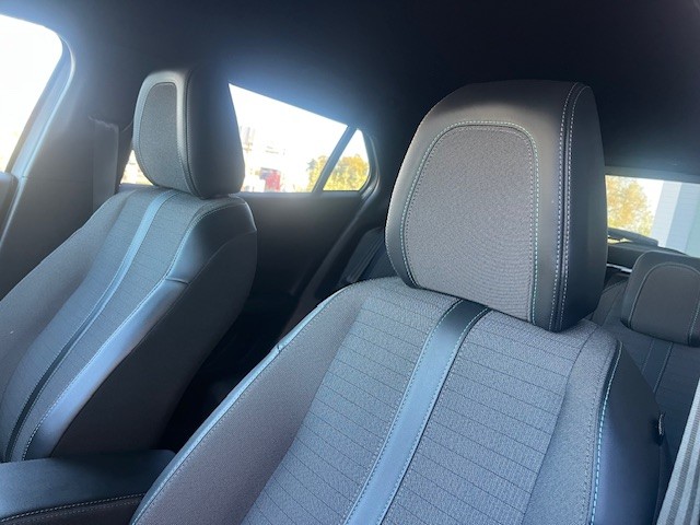 peugeot-2008-2023-gasolina-1199cc