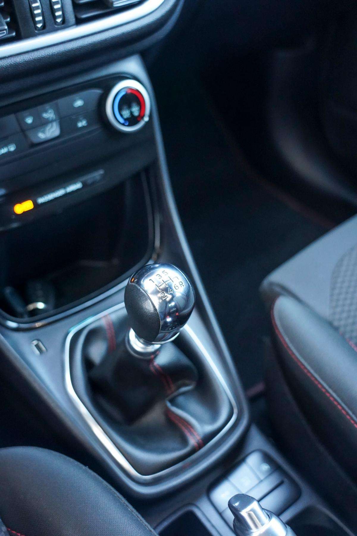 ford-puma-2021-hibrido-a-gasolina-999cc