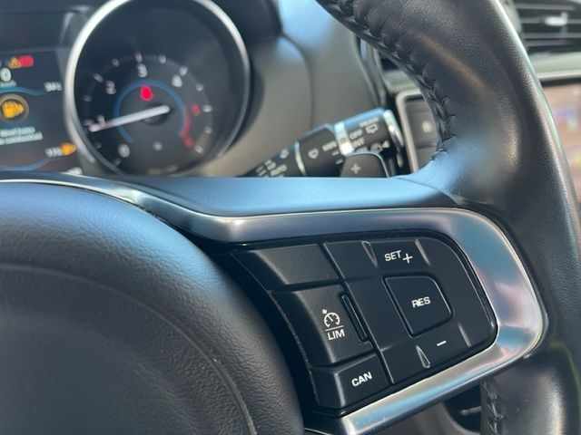 jaguar-f-pace-2018-diesel-1999cc