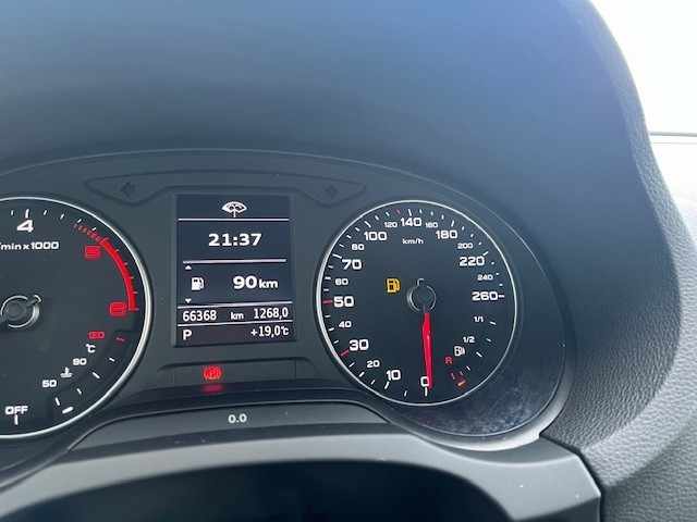 audi-a3-limousine-2018-diesel-1598cc