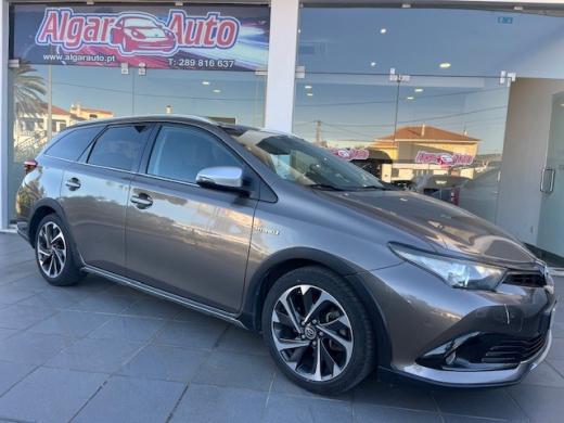 toyota-auris-touring-sports-2018-hibrido-a-gasolina-1798cc
