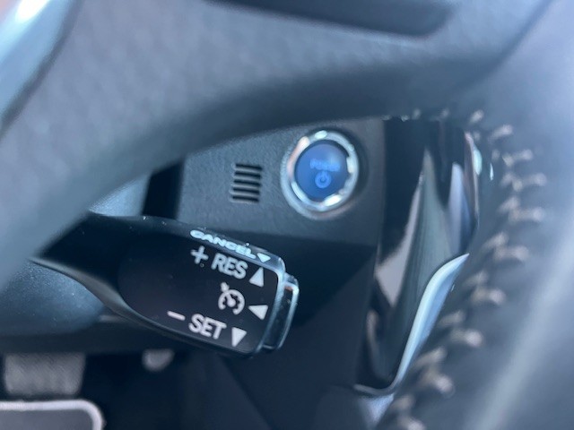 toyota-auris-touring-sports-2018-hibrido-a-gasolina-1798cc