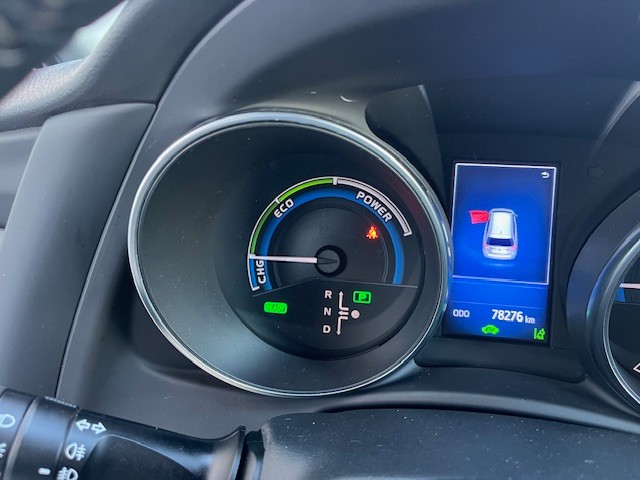 toyota-auris-touring-sports-2018-hibrido-a-gasolina-1798cc