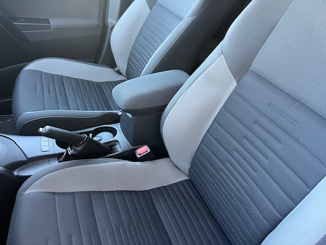 toyota-auris-touring-sports-2018-hibrido-a-gasolina-1798cc