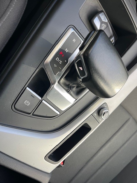 audi-a4-avant-2020-diesel-1968cc