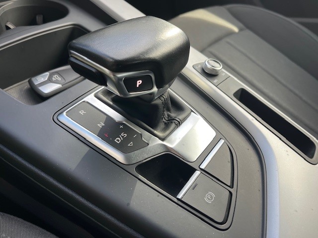 audi-a4-avant-2020-diesel-1968cc