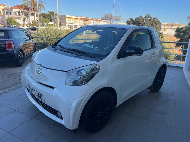 toyota-iq-2014-gasolina-998cc