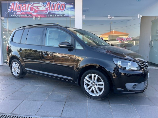 volkswagen-touran-2011-diesel-1598cc