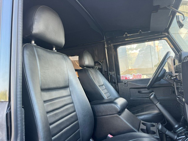 land-rover-defender-2011-diesel-2402cc