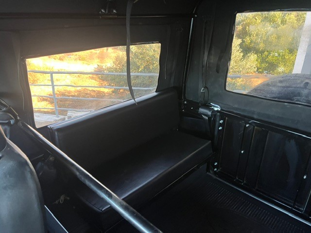land-rover-defender-2011-diesel-2402cc
