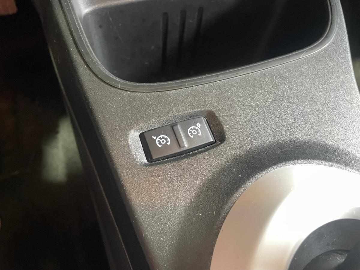 renault-twingo-z-e-2022-eletrico