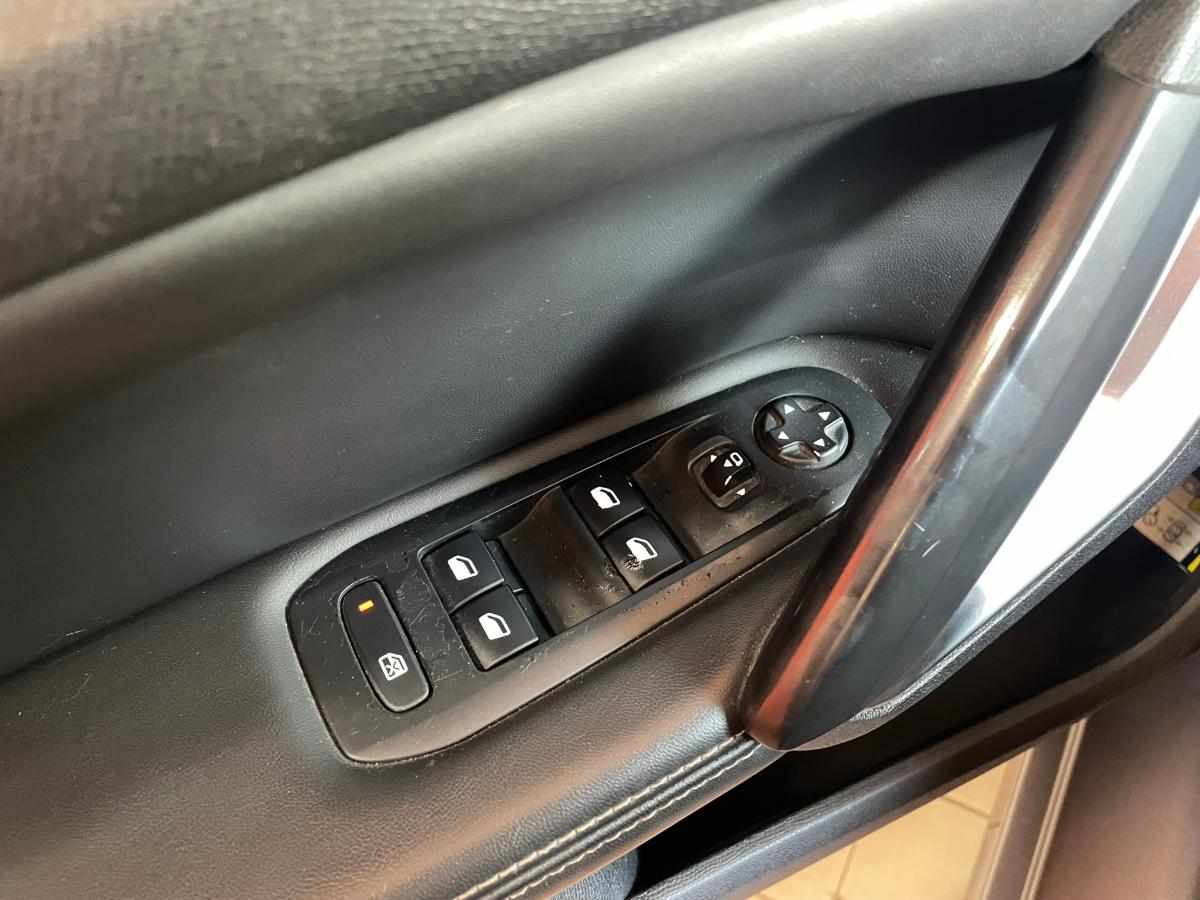 peugeot-308-sw-1-6-b-hdi-2014-diesel-1600cc