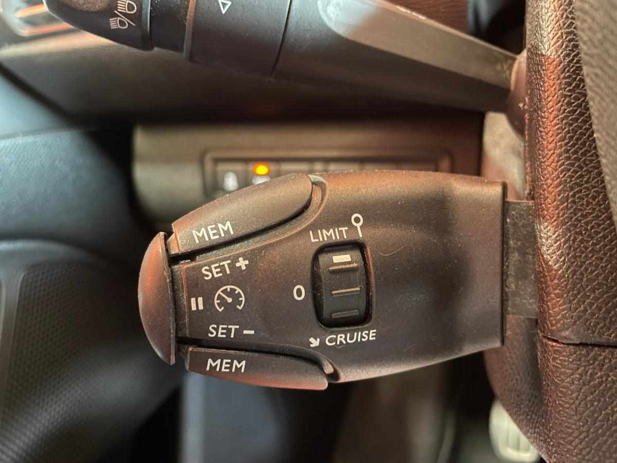 peugeot-308-sw-1-6-b-hdi-2014-diesel-1600cc
