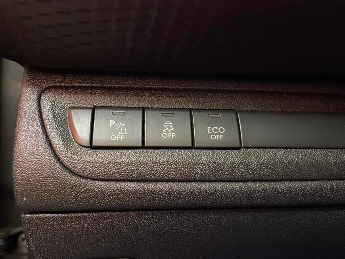 peugeot-208-1-6-bluehdi-2018-diesel-1560cc