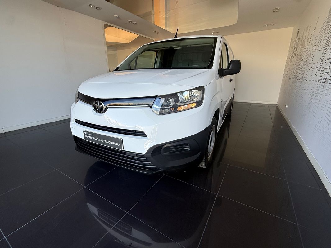 toyota-proace-2021-diesel-1499cc