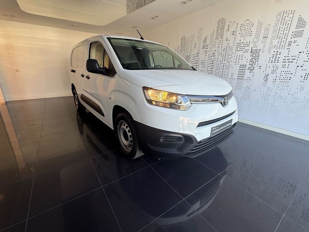 toyota-proace-2021-diesel-1499cc