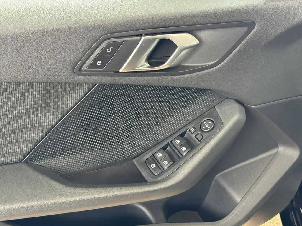 bmw-serie-1-2023-diesel-1496cc