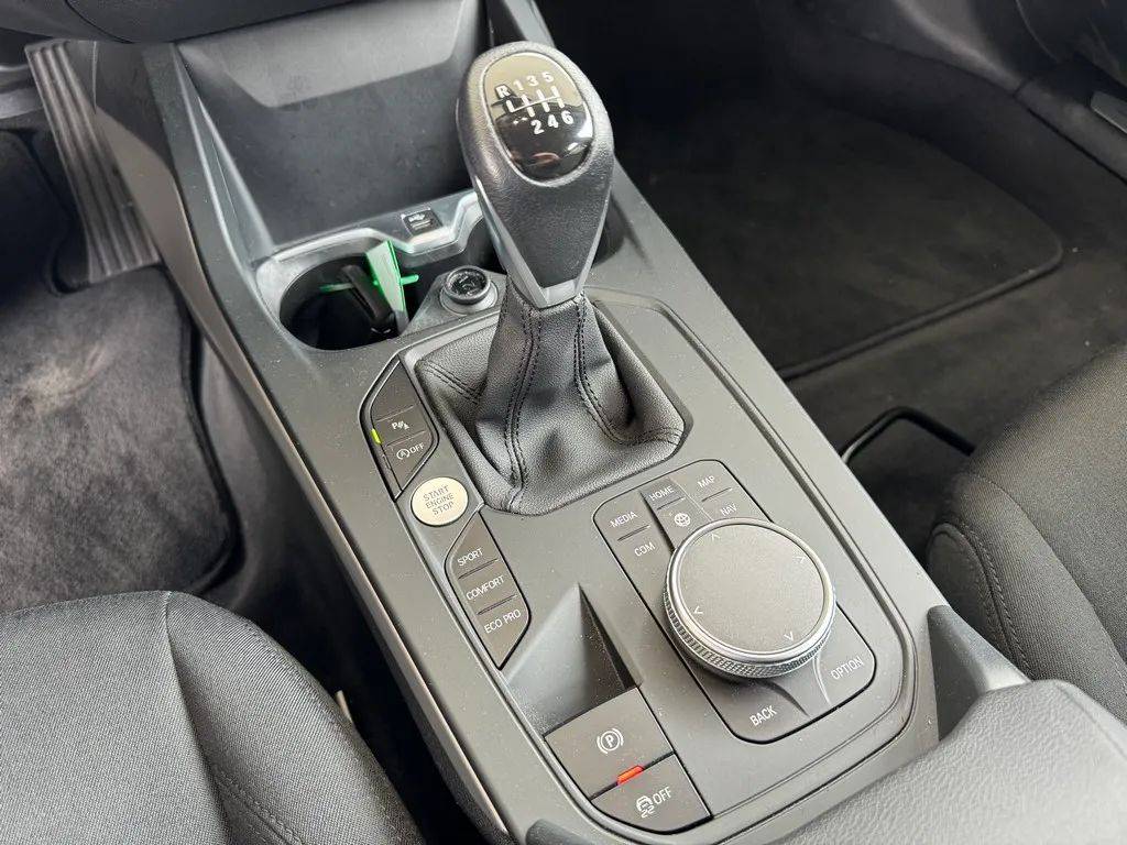 bmw-serie-1-2023-diesel-1496cc