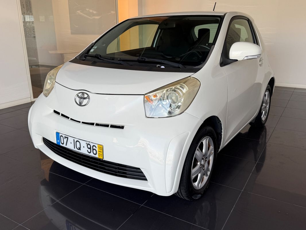 toyota-iq-2010-gasolina-998cc
