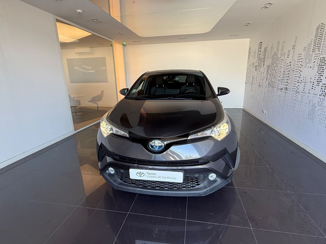 toyota-c-hr-2019-hibrido-a-gasolina-1798cc