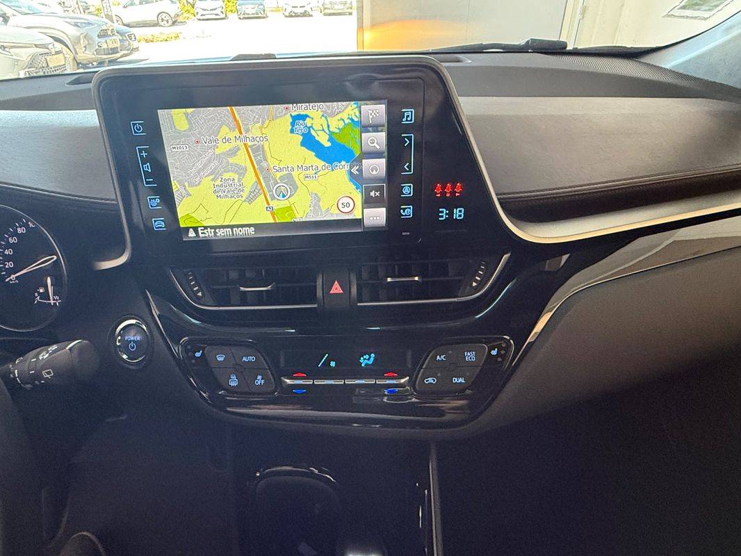 toyota-c-hr-2019-hibrido-a-gasolina-1798cc