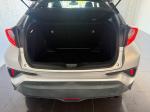 toyota-c-hr-2017-hibrido-a-gasolina-1798cc