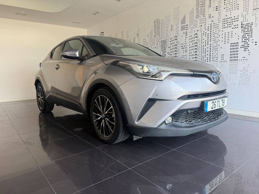 toyota-c-hr-2017-hibrido-a-gasolina-1798cc