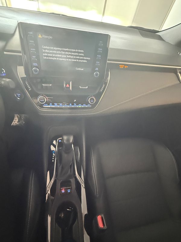 toyota-corolla-2021-hibrido-a-gasolina-1798cc
