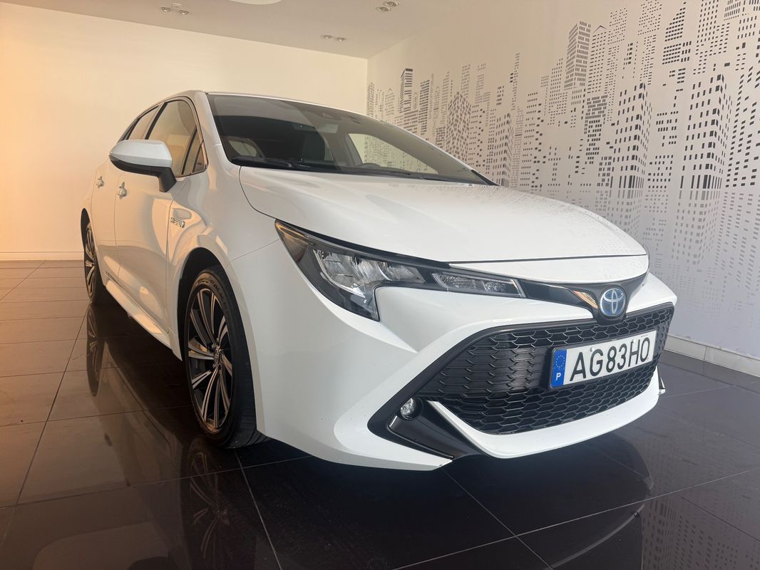 toyota-corolla-2021-hibrido-a-gasolina-1798cc