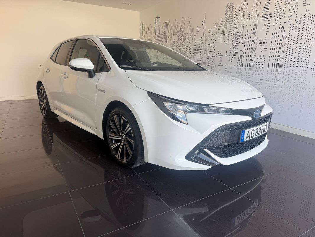 toyota-corolla-2021-hibrido-a-gasolina-1798cc