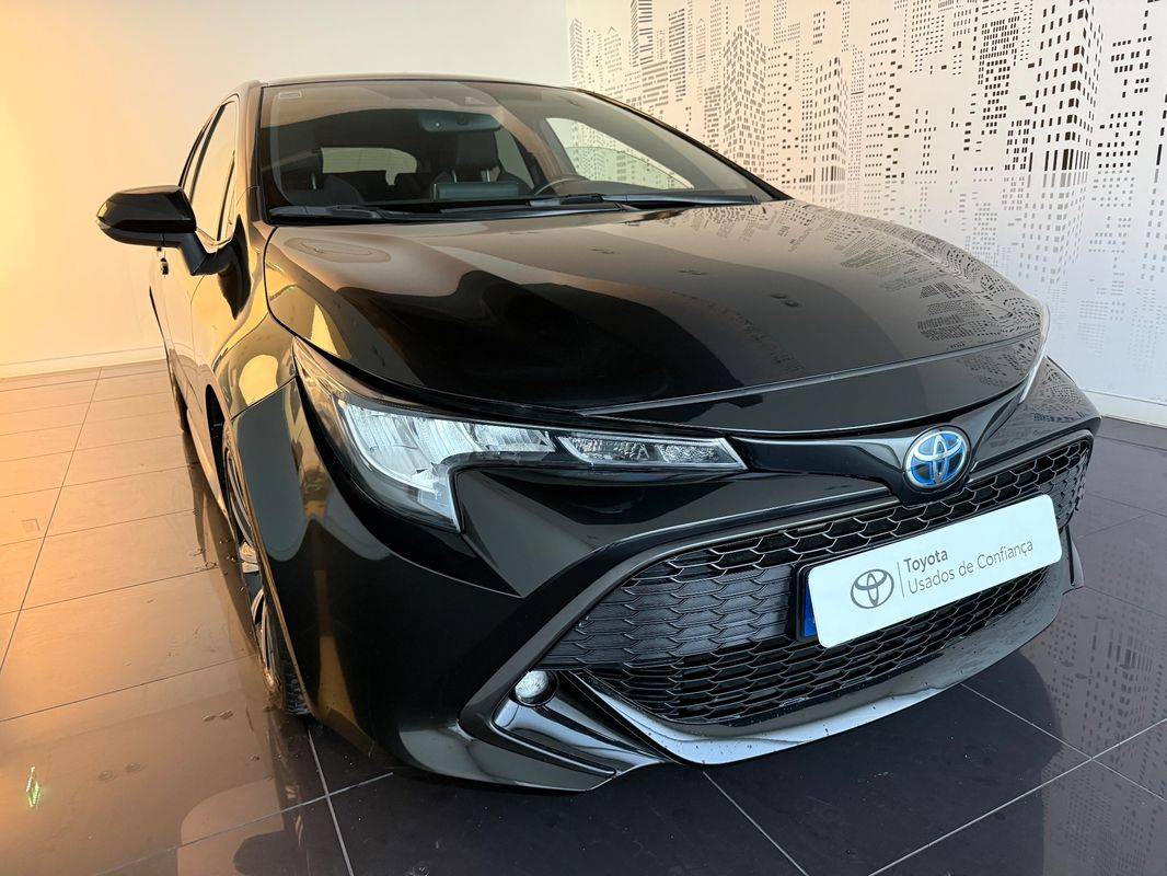 toyota-corolla-2022-hibrido-a-gasolina-1798cc
