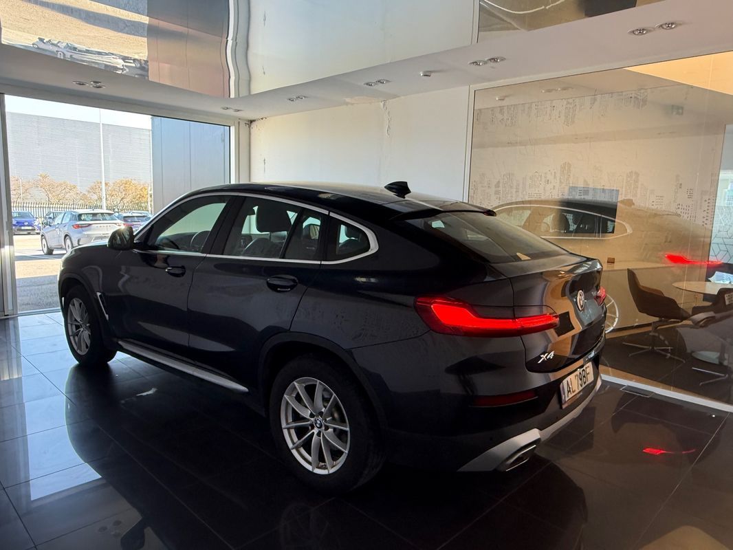 bmw-x4-2021-diesel-1995cc