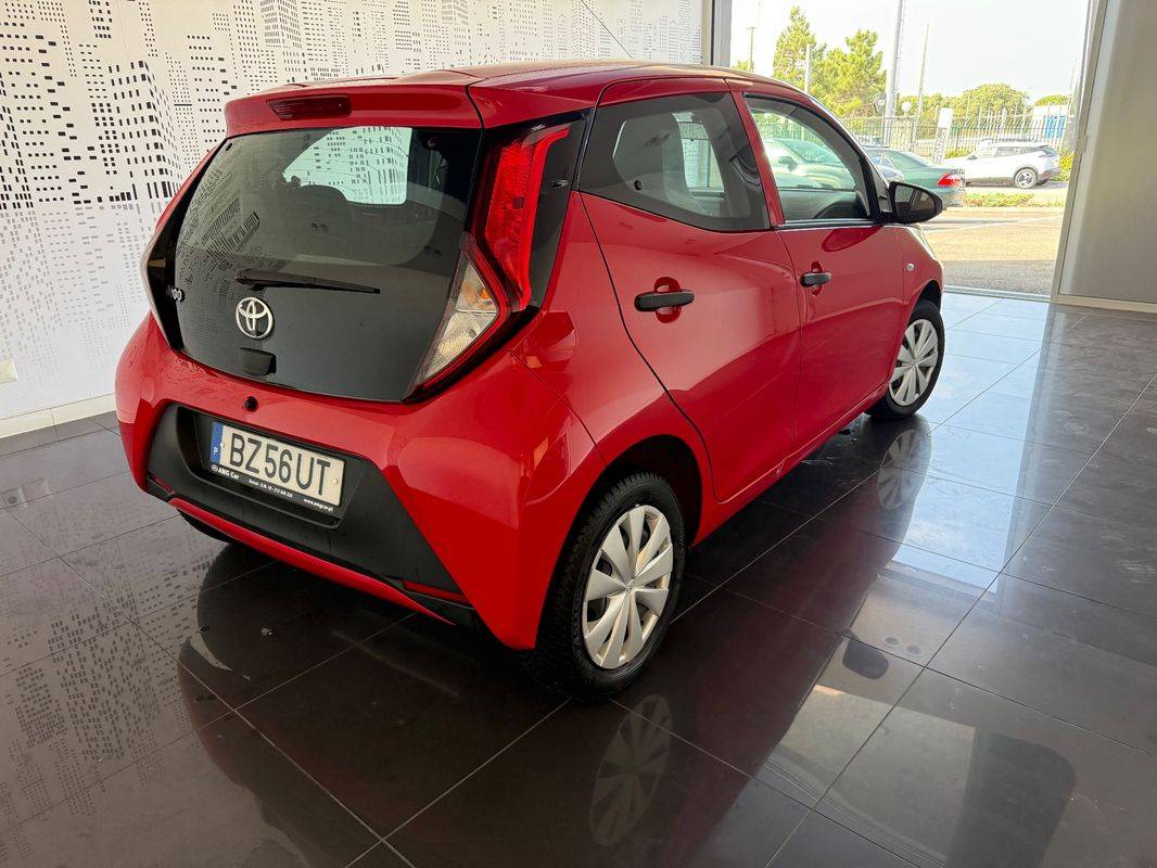 toyota-aygo-2020-gasolina-998cc