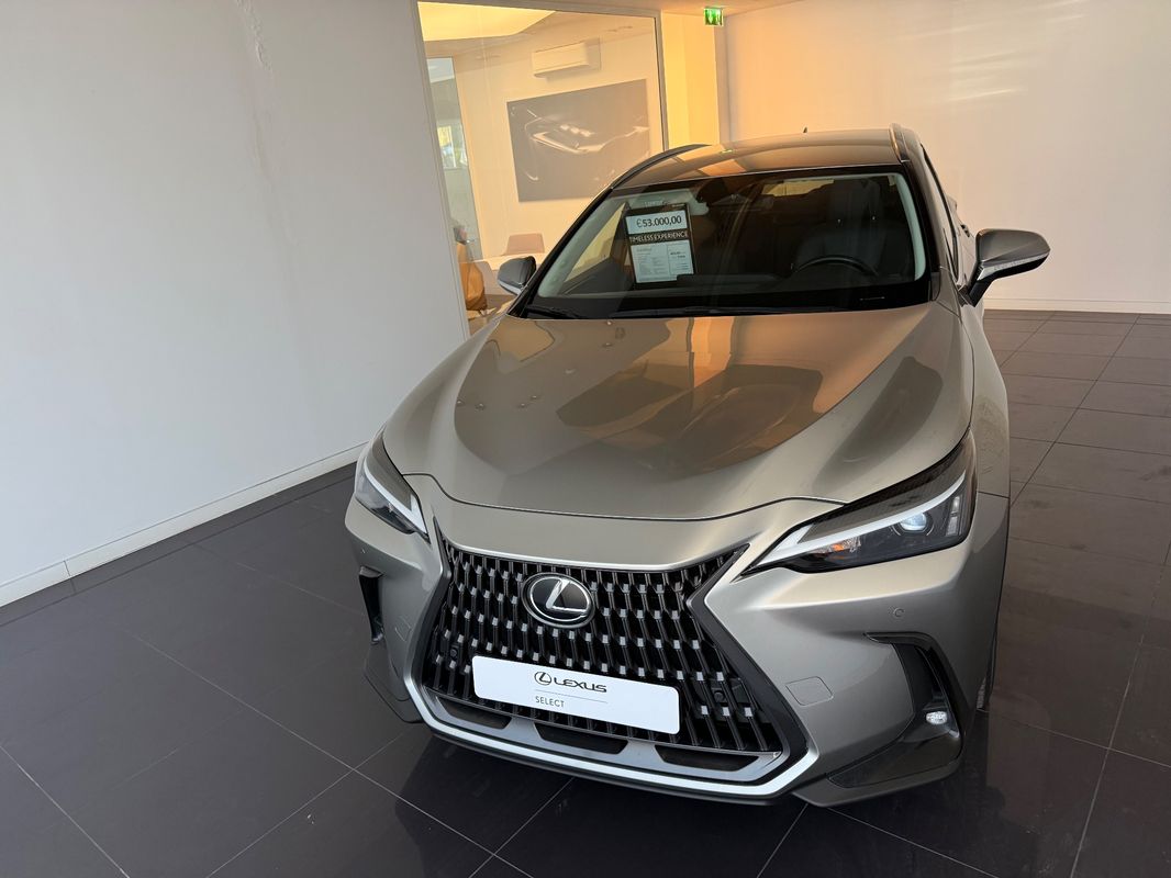 lexus-nx-2024-hibrido-a-gasolina-2487cc