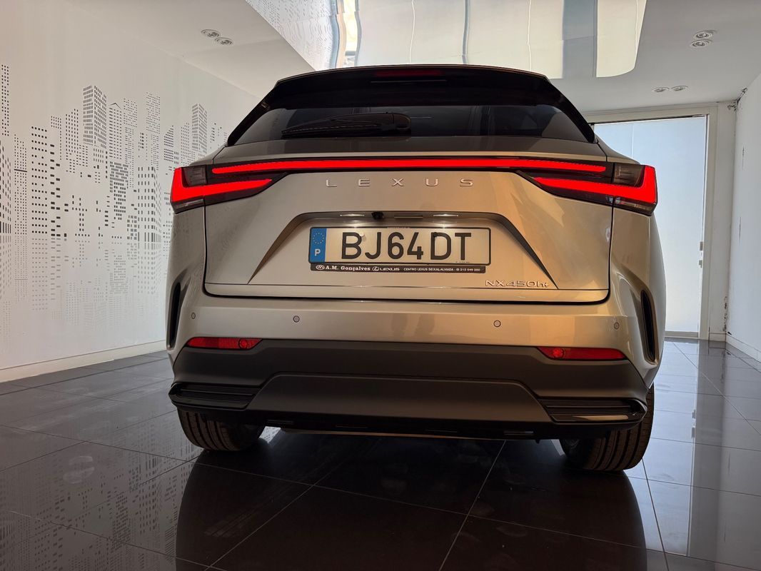 lexus-nx-2024-hibrido-a-gasolina-2487cc
