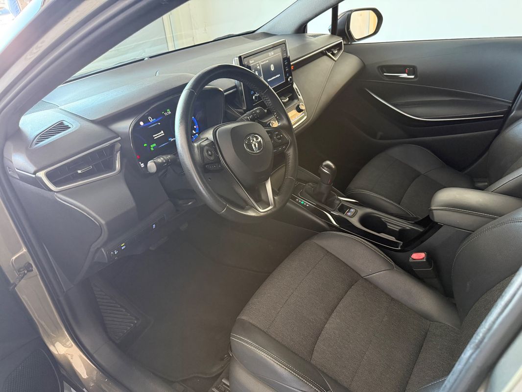 toyota-corolla-2021-hibrido-a-gasolina-1798cc
