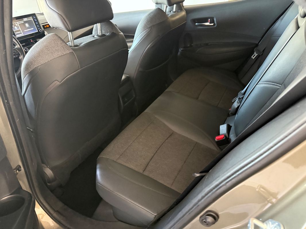 toyota-corolla-2021-hibrido-a-gasolina-1798cc