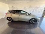 toyota-auris-2016-diesel-1364cc
