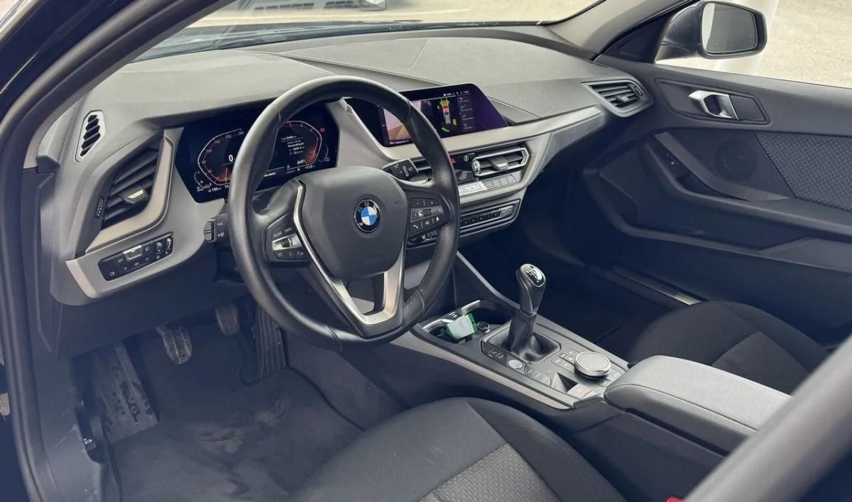 bmw-serie-1-2023-diesel-1496cc