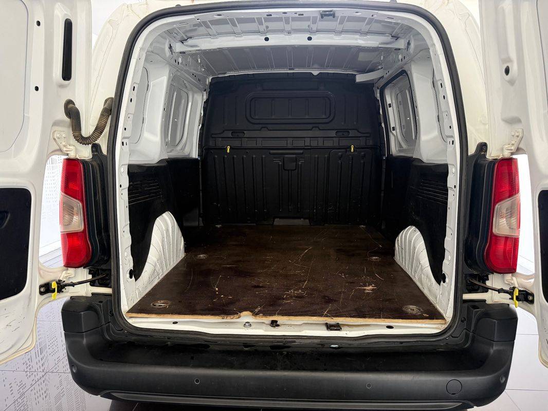 toyota-proace-2022-diesel-1499cc