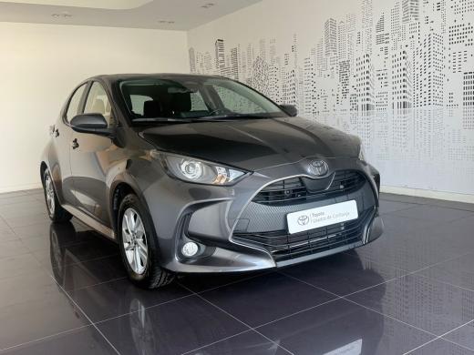 toyota-yaris-2024-hibrido-a-gasolina-1490cc