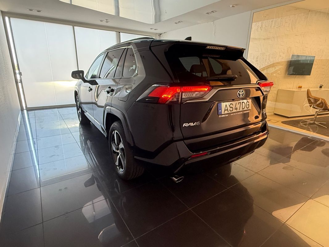 toyota-rav4-2022-hibrido-a-gasolina-2487cc