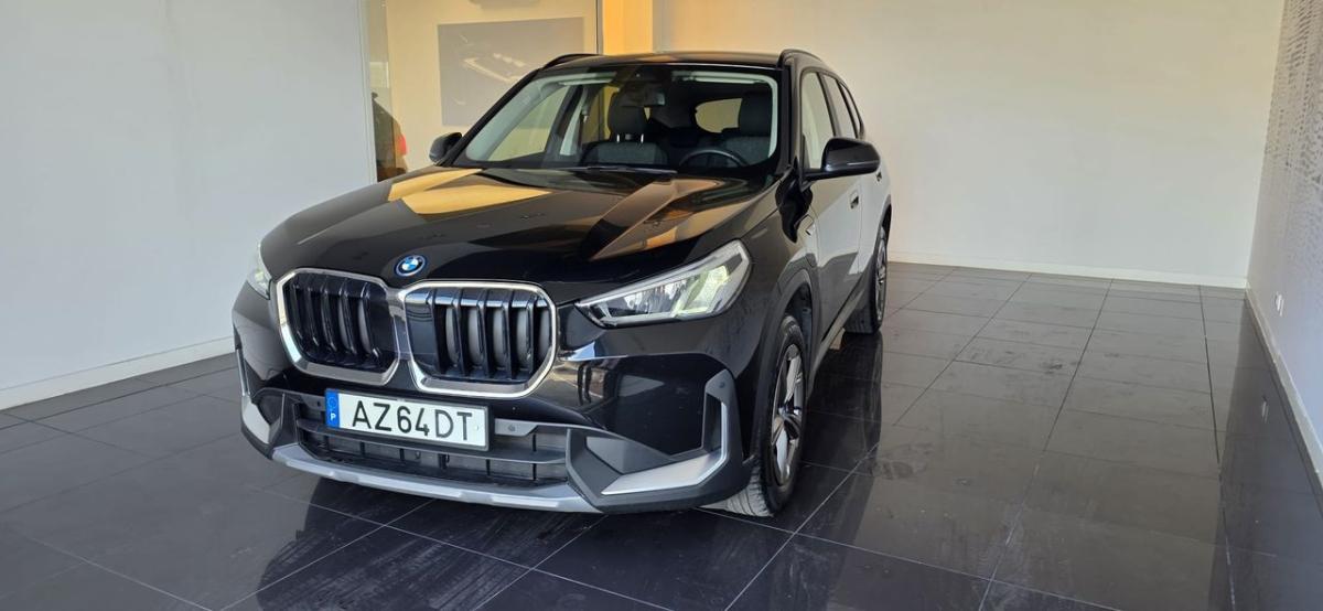 bmw-x1-2023-hibrido-a-gasolina-1499cc