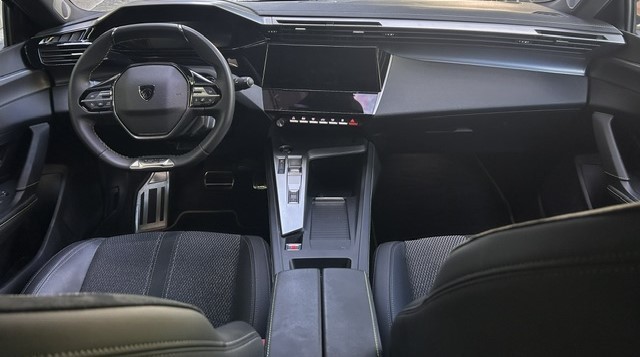 peugeot-408-2025-hibrido-1598cc