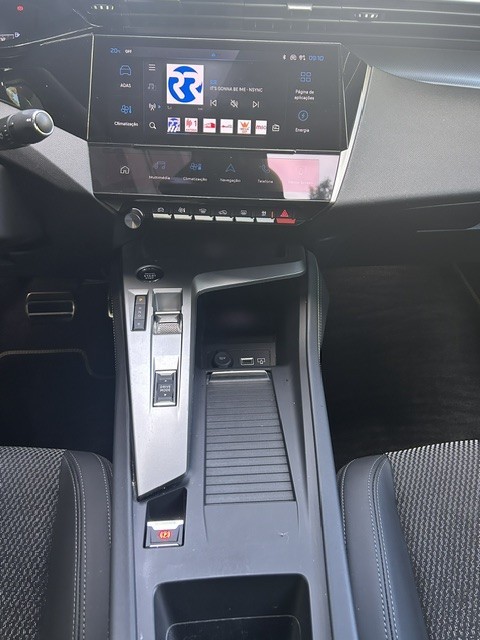 peugeot-408-2025-hibrido-1598cc