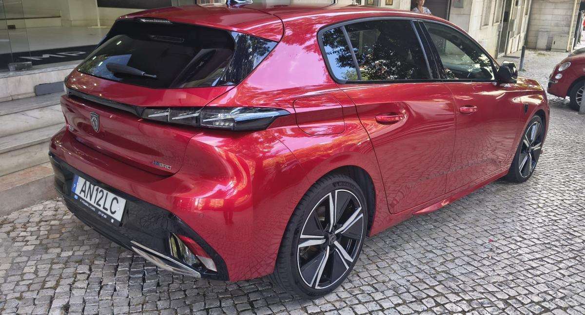 peugeot-308-2022-hibrido-1598cc
