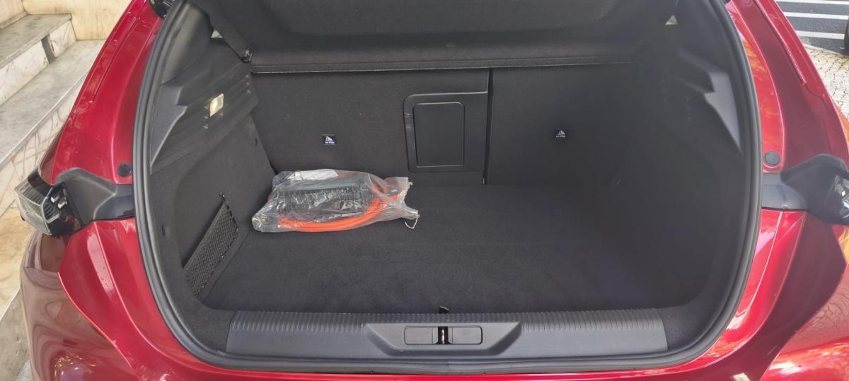 peugeot-308-2022-hibrido-1598cc
